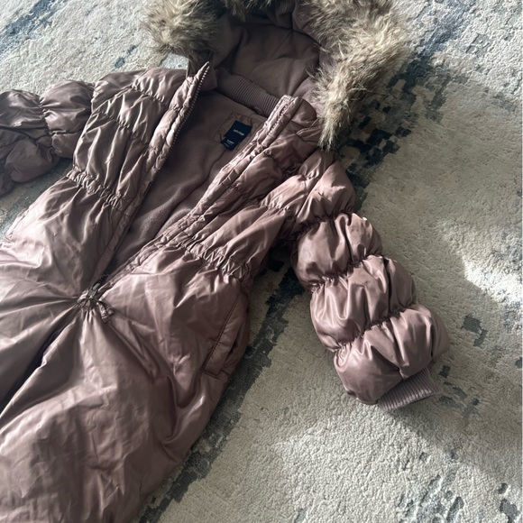 Gap toddler 2 year winter suit - Picture 4 of 5